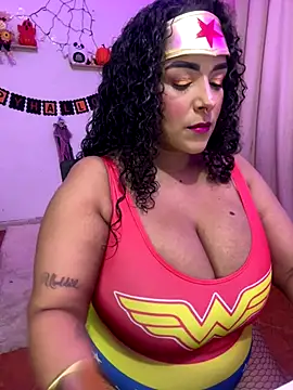 Snapshot of ariadna_cooper chatting on 11.01.25 ariadna cooper online show from 11.01.25