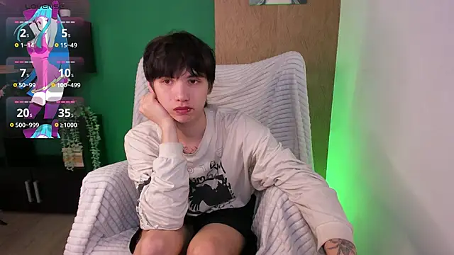 Tayller Jonson online show from 02.23.25