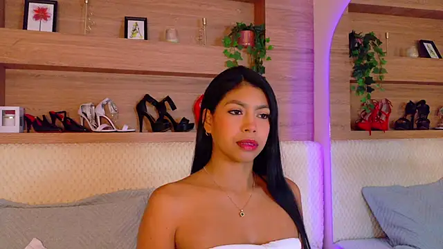 AbieHills online show from 11.30.25