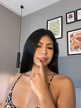 Snapshot of AbieHills chatting on 02.19.26 AbieHills online show from 02.19.26