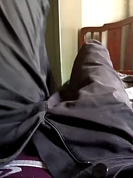 Snapshot of Kumar_2501 chatting on 03.19.25 Kumar 2501 online show from 03.19.25