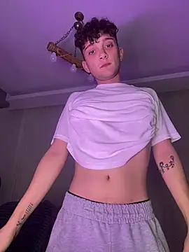 Snapshot of verici34 chatting on 01.02.25 verici34 online show from 01.02.25