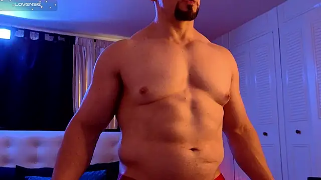 Snapshot of life_warrior chatting on 11.05.25 life warrior online show from 11.05.25