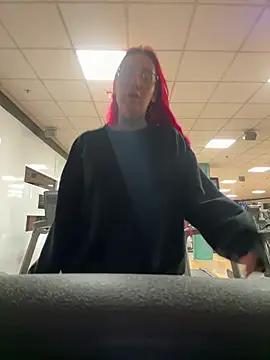 Snapshot of Mia-Fuchs chatting on 02.18.26 Mia-Fuchs online show from 02.18.26