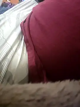 Snapshot of thickdaddy10 chatting on 02.08.25 thickdaddy10 online show from 02.08.25