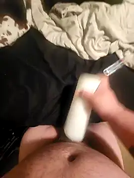 Snapshot of thickdaddy10 chatting on 03.14.25 thickdaddy10 online show from 03.14.25