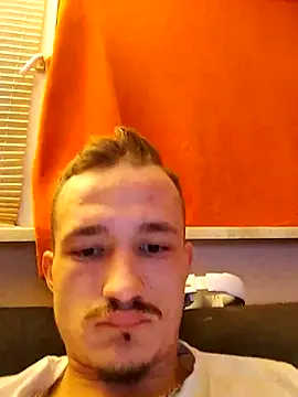 Snapshot of frankthefuck69 chatting on 03.16.25 frankthefuck69 online show from 03.16.25