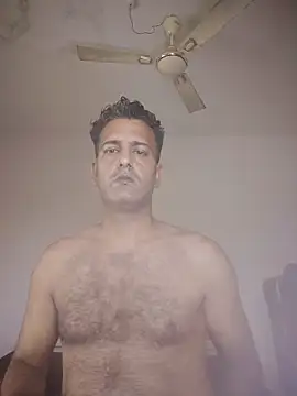 Snapshot of MAGNETICDADDY8 chatting on 10.03.25 MAGNETICDADDY8 online show from 10.03.25