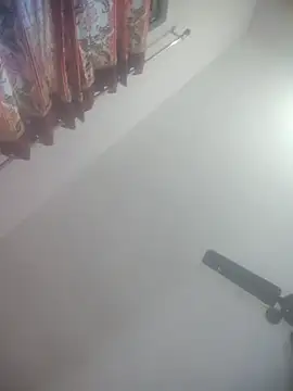 Snapshot of MAGNETICDADDY8 chatting on 10.10.25 MAGNETICDADDY8 online show from 10.10.25