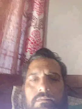 MAGNETICDADDY8 online show from 12.01.25