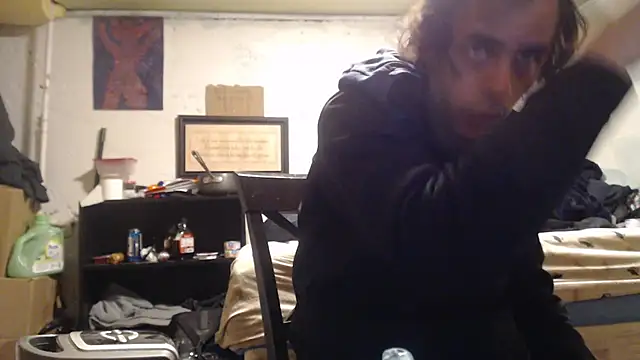 Snapshot of SadCatDaddy chatting on 01.06.25 SadCatDaddy online show from 01.06.25