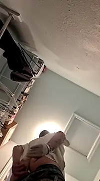 Snapshot of SoooV3ryKinky chatting on 01.31.25 SoooV3ryKinky online show from 01.31.25