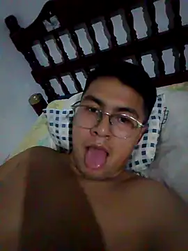 Snapshot of RODRI_POLLADURA chatting on 10.21.25 RODRI POLLADURA online show from 10.21.25