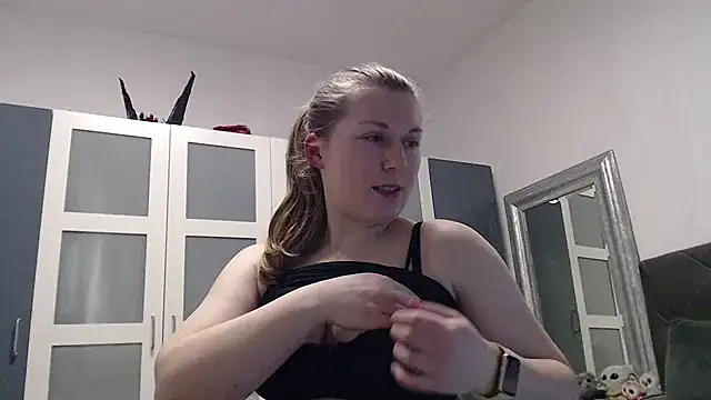 SexyJoanne online show from 03.15.25