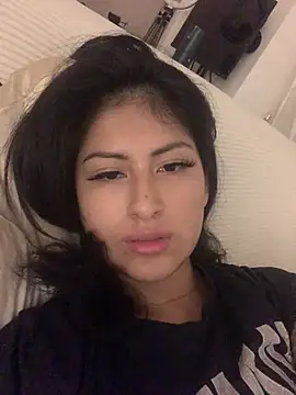 QueenFernanda online show from 01.12.25