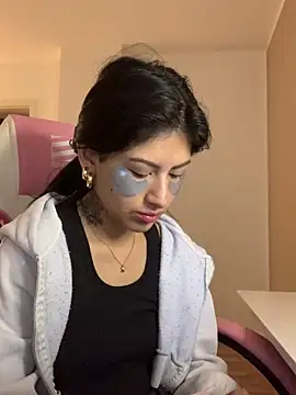 QueenFernanda online show from 01.16.25