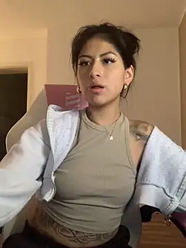 QueenFernanda online show from 01.19.25