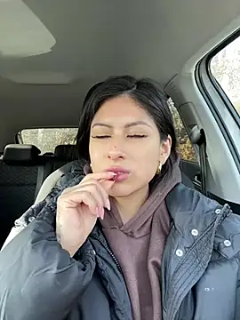 QueenFernanda online show from 01.22.25