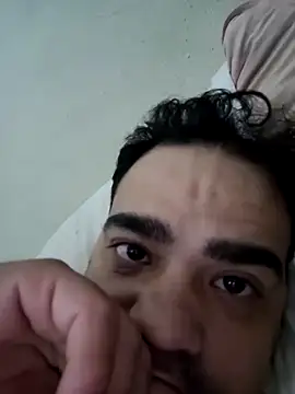 manterei2 online show from 03.18.25