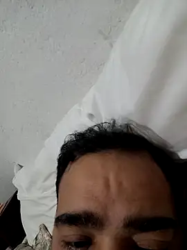 manterei2 online show from 11.14.25