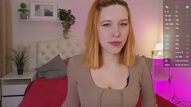 Mikka Blush online show from 02.26.25