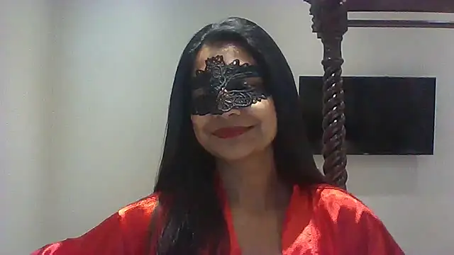 Snapshot of tantragoddess chatting on 10.08.25 tantragoddess online show from 10.08.25