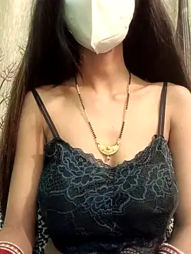 Stripper Maahi online show from 01.14.25