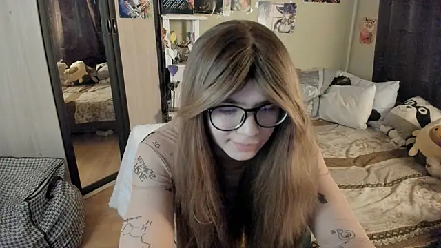 Snapshot of alexiamaleax chatting on 05.11.26 alexiamaleax online show from 05.11.26