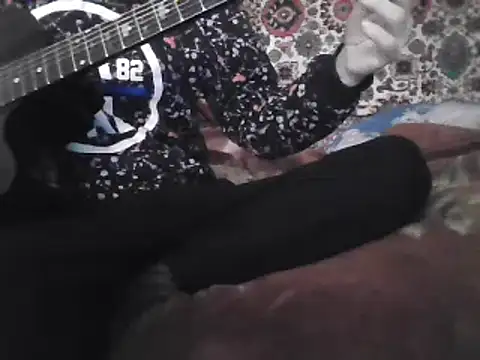 Snapshot of AlferezzSolvajo chatting on 02.12.25 AlferezzSolvajo online show from 02.12.25