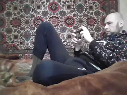 Snapshot of AlferezzSolvajo chatting on 03.04.25 AlferezzSolvajo online show from 03.04.25