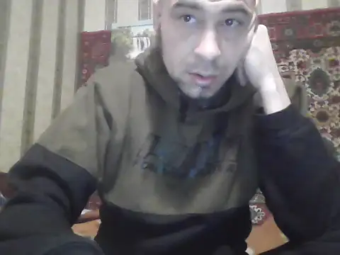 Snapshot of AlferezzSolvajo chatting on 10.15.25 AlferezzSolvajo online show from 10.15.25