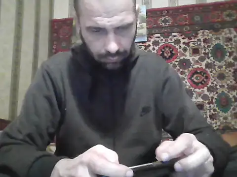 Snapshot of AlferezzSolvajo chatting on 10.29.25 AlferezzSolvajo online show from 10.29.25