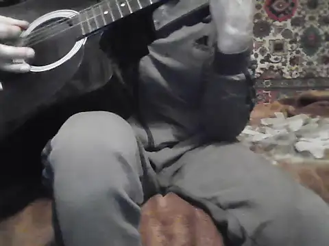 Snapshot of AlferezzSolvajo chatting on 11.02.25 AlferezzSolvajo online show from 11.02.25