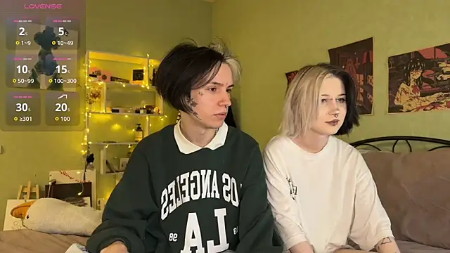 VeryRare TwinS online show from 10.20.25