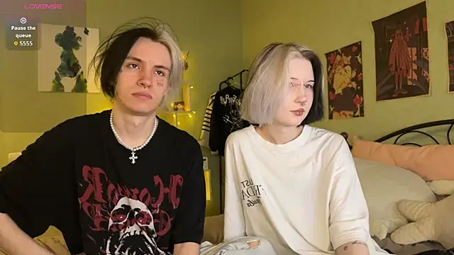 VeryRare TwinS online show from 11.26.25