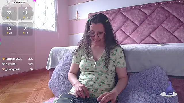 Charlotte  Miller online show from 01.26.25