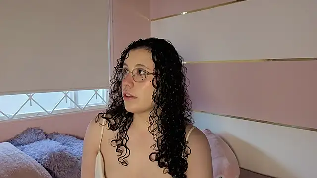 Charlotte  Miller online show from 10.01.25