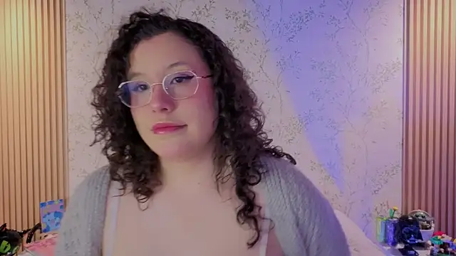 Snapshot of Charlotte__Miller chatting on 07.10.26 Charlotte Miller online show from 07.10.26