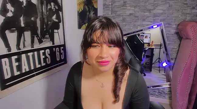 Ji Eun online show from 01.10.25