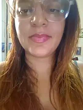 AliceRuivinha2 online show from 01.16.25