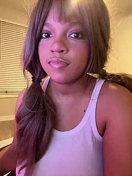 AwkwardJasminee online show from 01.18.26