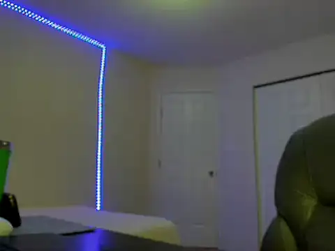 HappyIva online show from 03.04.25