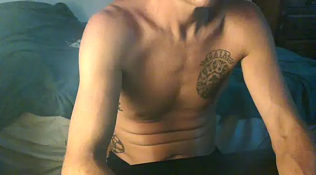 Snapshot of GoloZeusMax chatting on 01.24.25 GoloZeusMax online show from 01.24.25