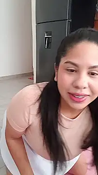 Snapshot of downsonMia chatting on 03.01.26 downsonMia online show from 03.01.26