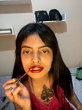 LawrencyLarry online show from 12.04.25