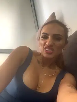 Samantha bigboobs online show from 12.03.25