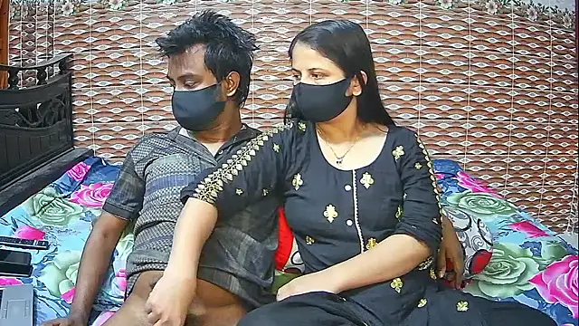 Hot Nila online show from 03.04.26