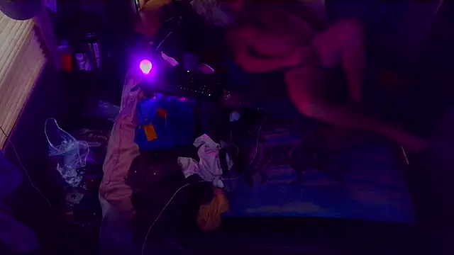 bluedragon0525 online show from 10.11.25