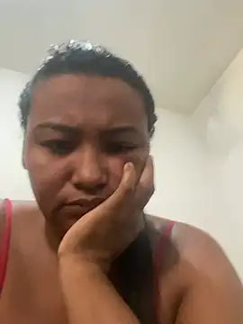 Snapshot of Mariaapimentinha chatting on 05.18.26 Mariaapimentinha online show from 05.18.26