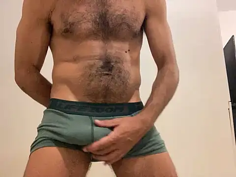 JoaoLenhador online show from 02.23.25